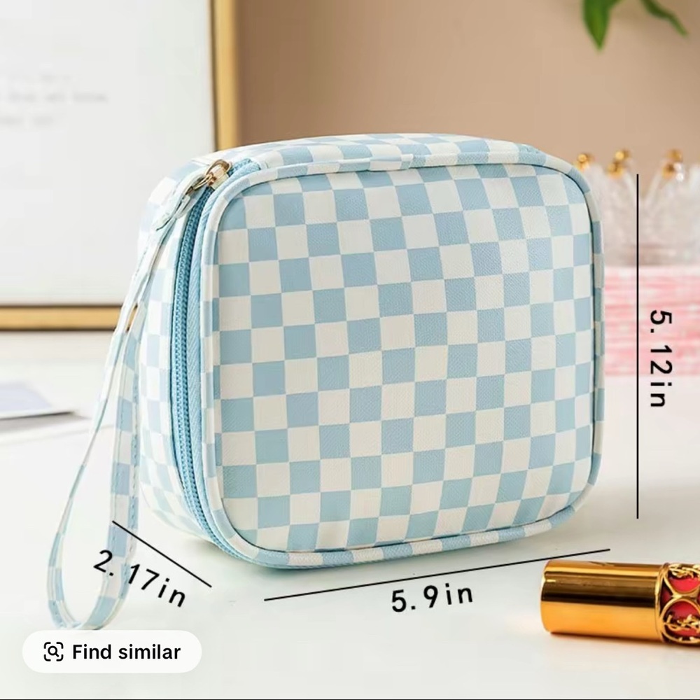 Blue and White Checkered Storage Bag